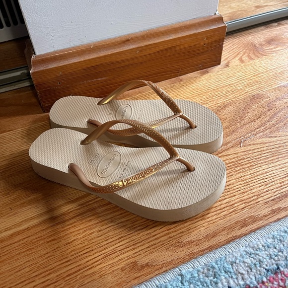 Small platform havaianas flip flop - Picture 1 of 3